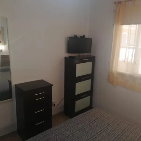 Vandaele *